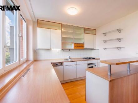 04-matejska-po-vyklizeni.jpg | Pronájem bytu, 3+kk, 81 m²