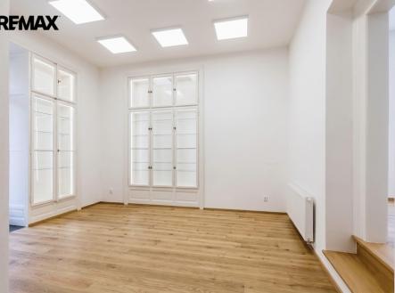 04c-popisbez.jpg | Pronájem - obchodní prostor, 82 m²