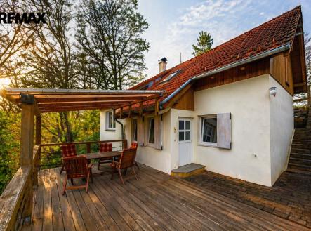 chatgpt-image-20.4.2026-21-34-18.png | Prodej - hotel, 93 m²