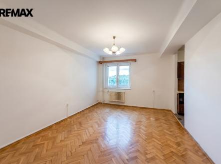 03-na-balabence.jpg | Pronájem bytu, 1+kk, 35 m²