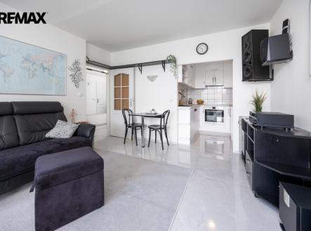 Obývací pokoj | Prodej bytu, 2+kk, 44 m²