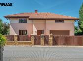 Prodej - dům/vila, 241 m²