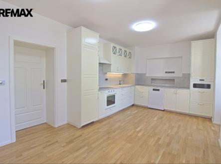 Obývací kuchyně | Prodej bytu, atypický, 141 m²