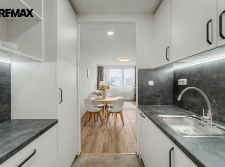 byt-strizkov-6.jpg | Prodej bytu, 2+kk, 44 m²