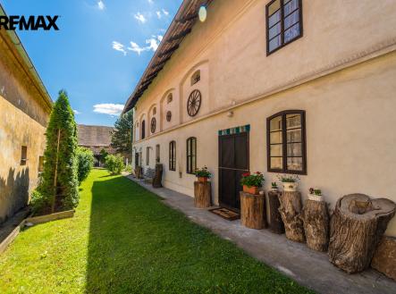 kopie-souboru-dum2.jpg | Prodej - dům/vila, 230 m²