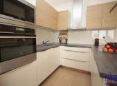 Pronájem bytu, 3+kk, 90 m²