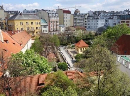 . | Pronájem bytu, 3+1, 121 m²