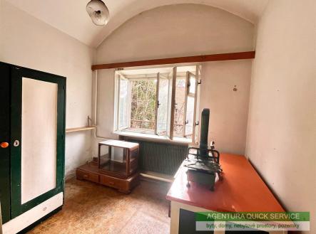 . | Prodej - dům/vila, 107 m²
