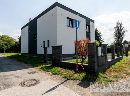 Prodej - dům/vila, 157 m²