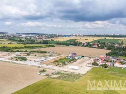   | Prodej - pozemek pro bydlení, 2 100 m²