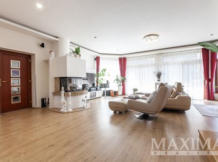   | Prodej - dům/vila, 350 m²