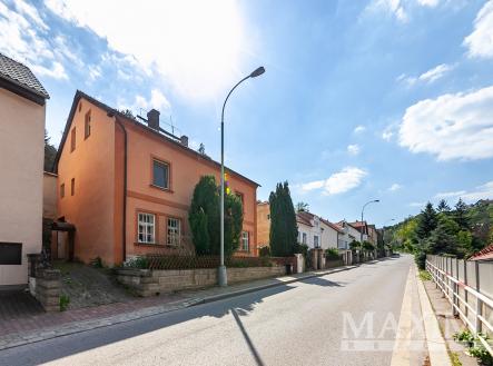   | Prodej - dům/vila, 240 m²