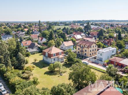   | Prodej - pozemek pro bydlení, 1 000 m²