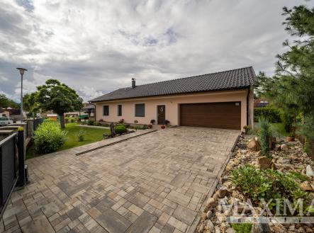   | Prodej - dům/vila, 175 m²