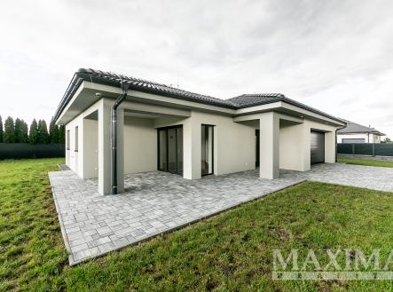   | Prodej - dům/vila, 136 m²