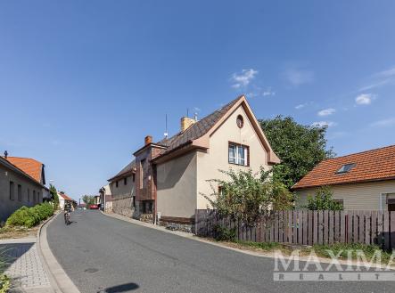   | Prodej - dům/vila, 227 m²