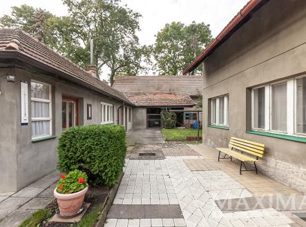   | Prodej - dům/vila, 314 m²