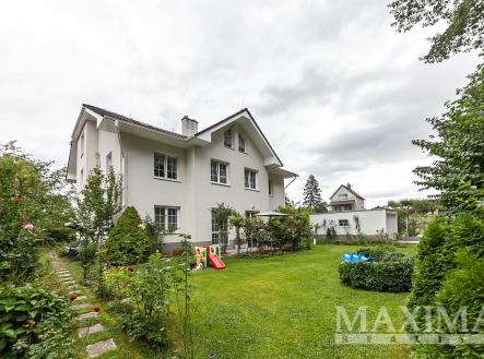   | Prodej - dům/vila, 460 m²