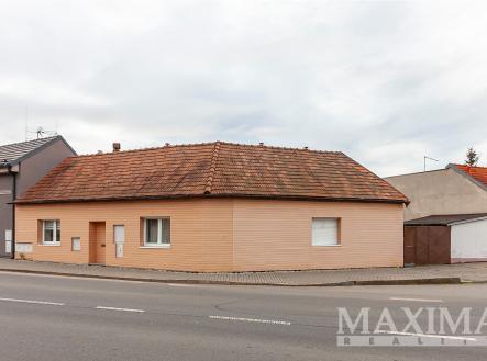   | Prodej - dům/vila, 142 m²