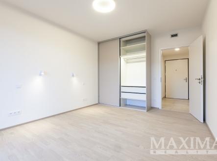   | Pronájem bytu, 2+kk, 58 m²