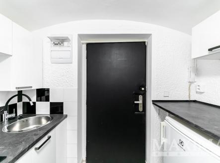   | Pronájem bytu, 1+kk, 33 m²