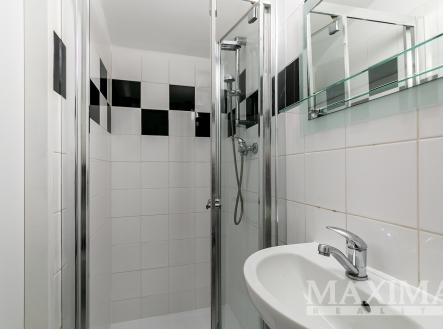   | Pronájem bytu, 1+kk, 33 m²