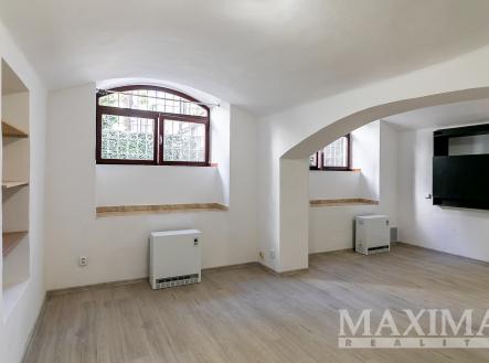   | Pronájem bytu, 1+kk, 33 m²