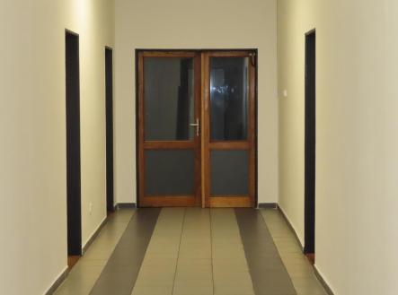 IMG_1429.JPG | Pronájem - kanceláře, 13 m²