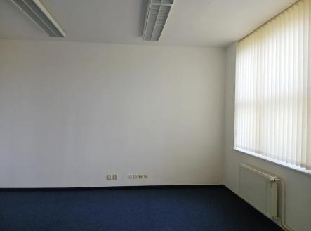 20260521_101324.jpg | Pronájem - kanceláře, 30 m²