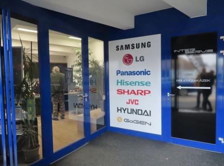 fotografie | Pronájem - obchodní prostor, 126 m²