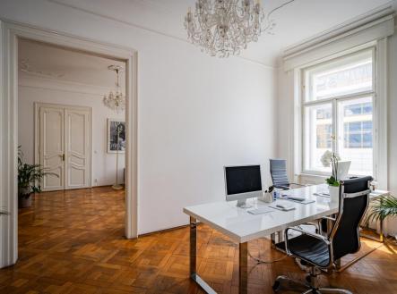 2494 (1).jpg | Pronájem bytu, 5+1, 197 m²