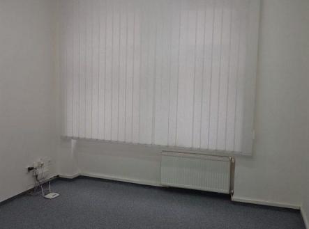 20210323_141643-scaled.jpg | Pronájem - kanceláře, 21 m²