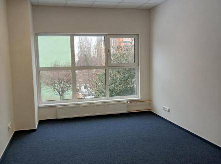 20260217_110018.jpg | Pronájem - kanceláře, 18 m²