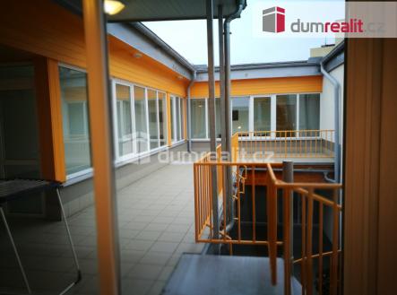 11 | Pronájem bytu, 2+kk, 45 m²