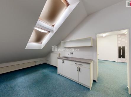 2 | Pronájem - kanceláře, 50 m²