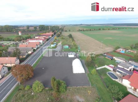 3 | Pronájem - pozemek, ostatní, 1 945 m²