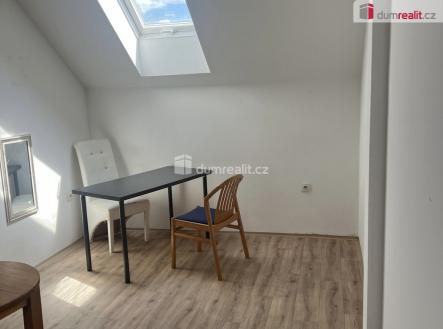 2 | Pronájem bytu, 1+kk, 17 m²