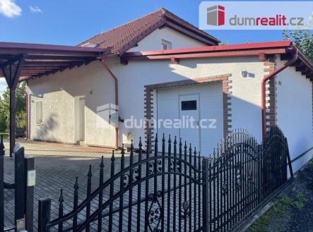 1 | Prodej - dům/vila, 140 m²