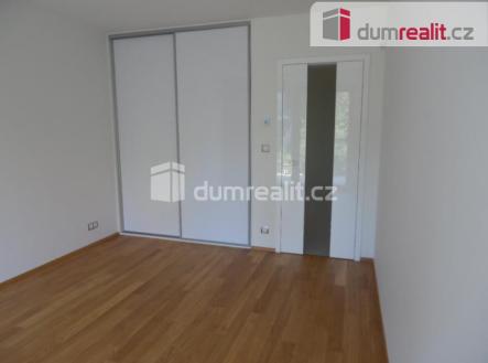 3 | Pronájem bytu, 2+kk, 62 m²