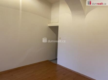 3 | Pronájem bytu, atypický, 19 m²