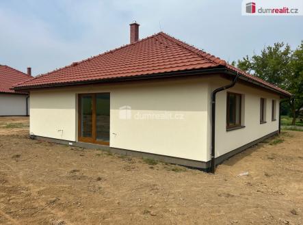 2 | Prodej - dům/vila, 138 m²