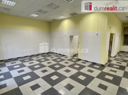 2 | Prodej - obchodní prostor, 102 m²