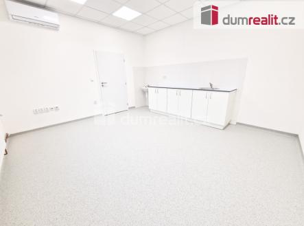 2 | Pronájem - jiné, 40 m²