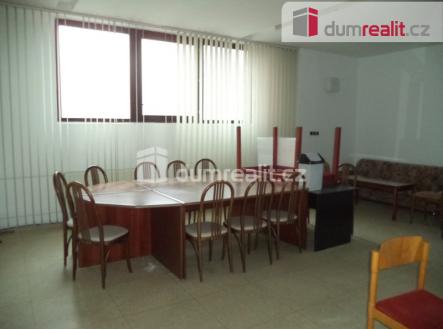 2 | Pronájem - kanceláře, 34 m²