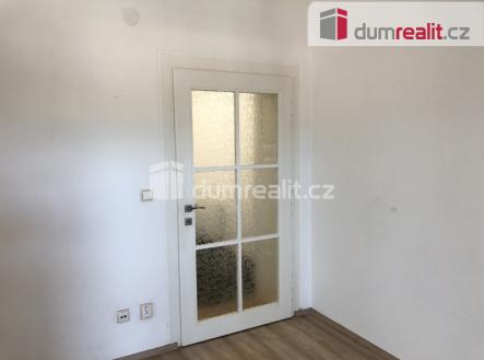 4 | Pronájem bytu, 2+kk, 66 m²