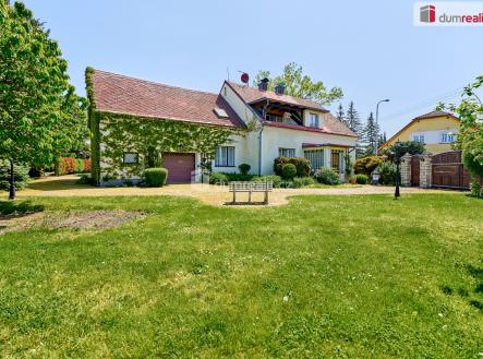 2 | Prodej - dům/vila, 330 m²