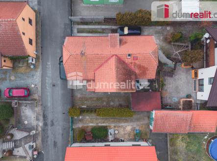 4 | Prodej - dům/vila, 186 m²