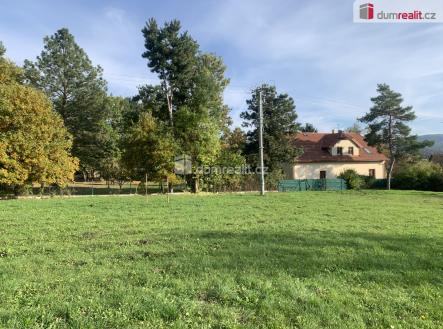 1 | Prodej - pozemek pro bydlení, 1 071 m²