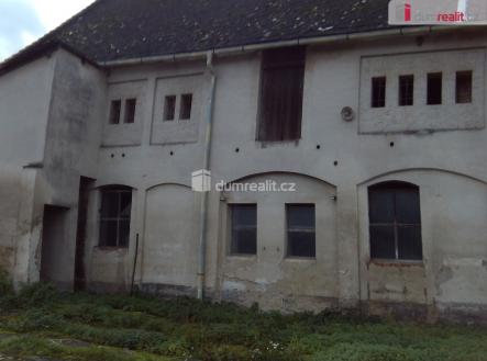 4 | Prodej - zemědělský objekt, 800 m²