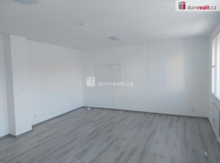 3 | Pronájem bytu, 1+kk, 37 m²